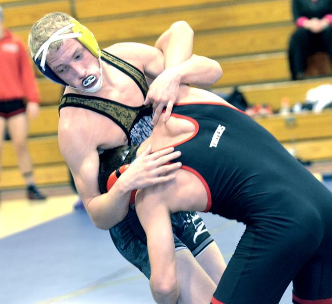 Chardon Wrestling Team Looks to Top the Mats