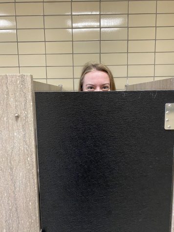 Madi is 52 yet even in the 300s she can see over the stall.