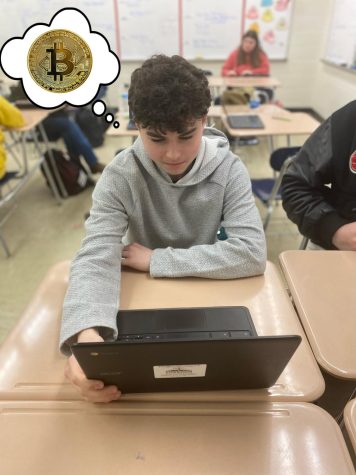 Senior Dominic Del Zoppo thinks about his cryptocurrency portfolio. Photo By Jack Hollowell.